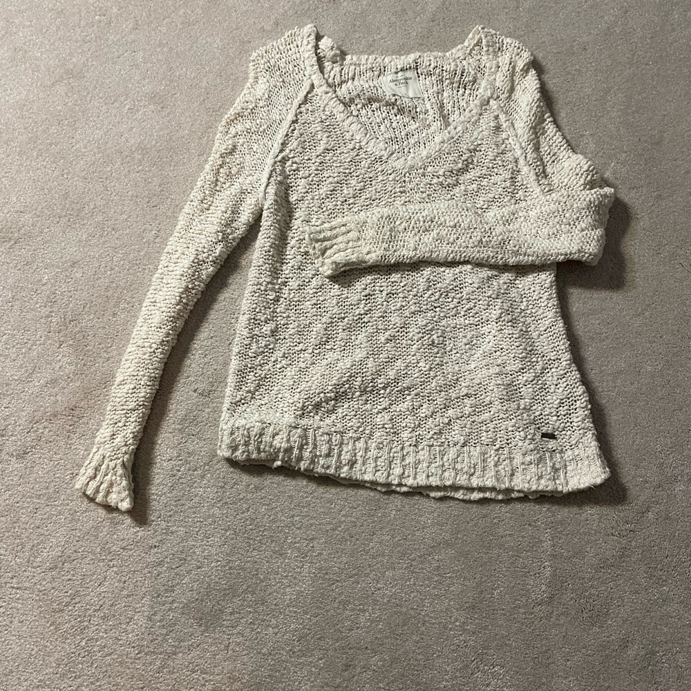 Abercrombie & Fitch Cream Knit Pullover